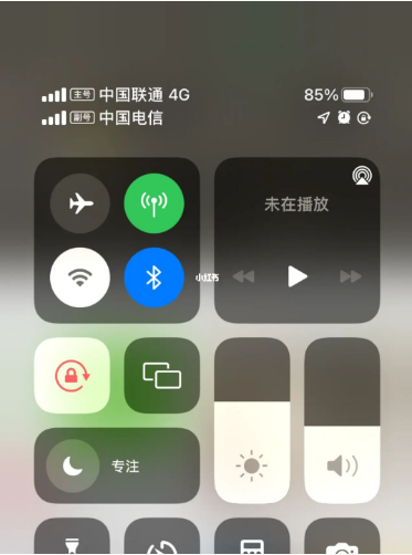 古县苹果手机维修分享iPhone双卡信号解决办法 